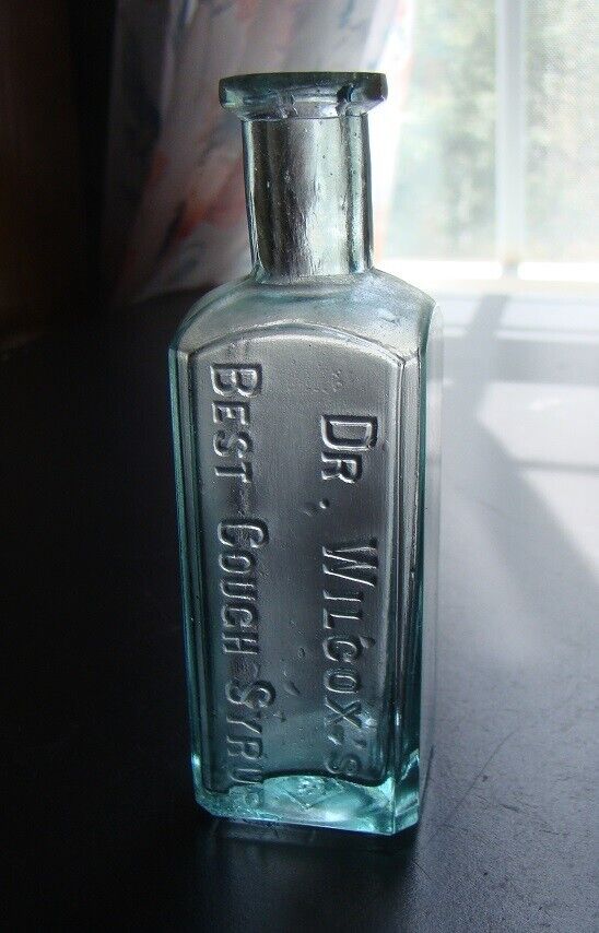 Antique 1880's DR. WILCOX'S BEST COUGH SYRUP Medicine Remedy Bottle