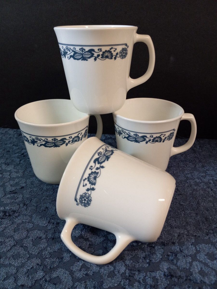 Corelle Corning Old Town Blue Onion Coffee Tea Cup Mugs
